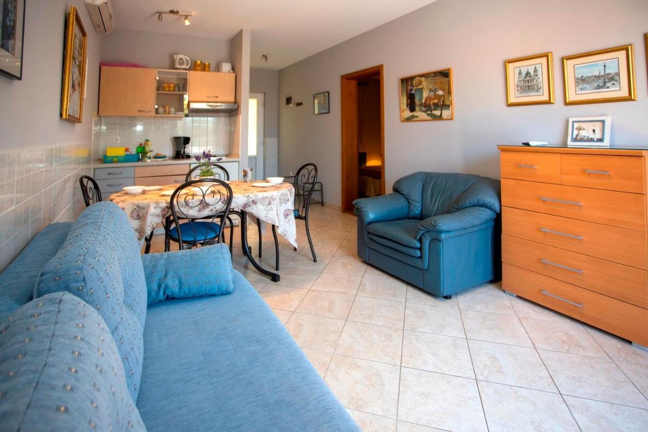 Villla Brigitte Tucepi Apartment Ngoại thất bức ảnh