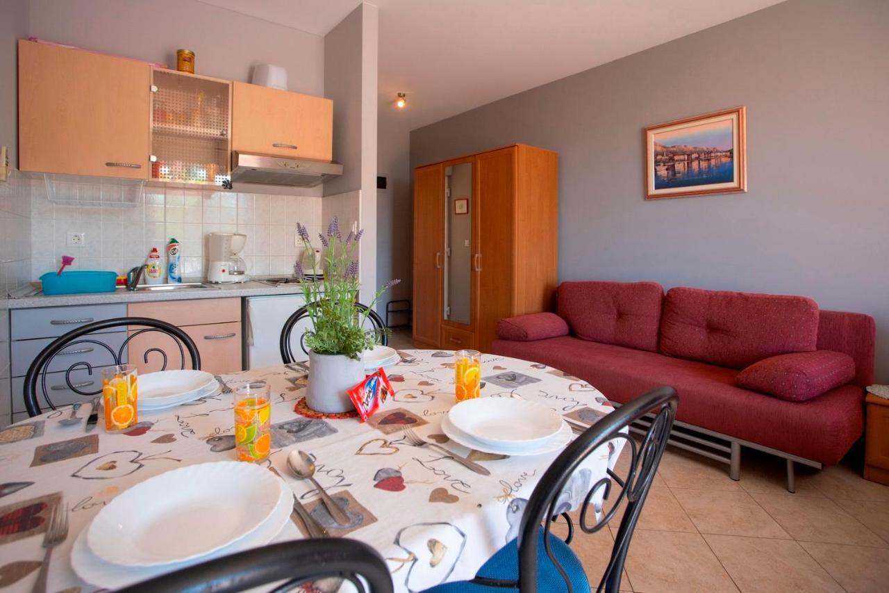 Villla Brigitte Tucepi Apartment Ngoại thất bức ảnh